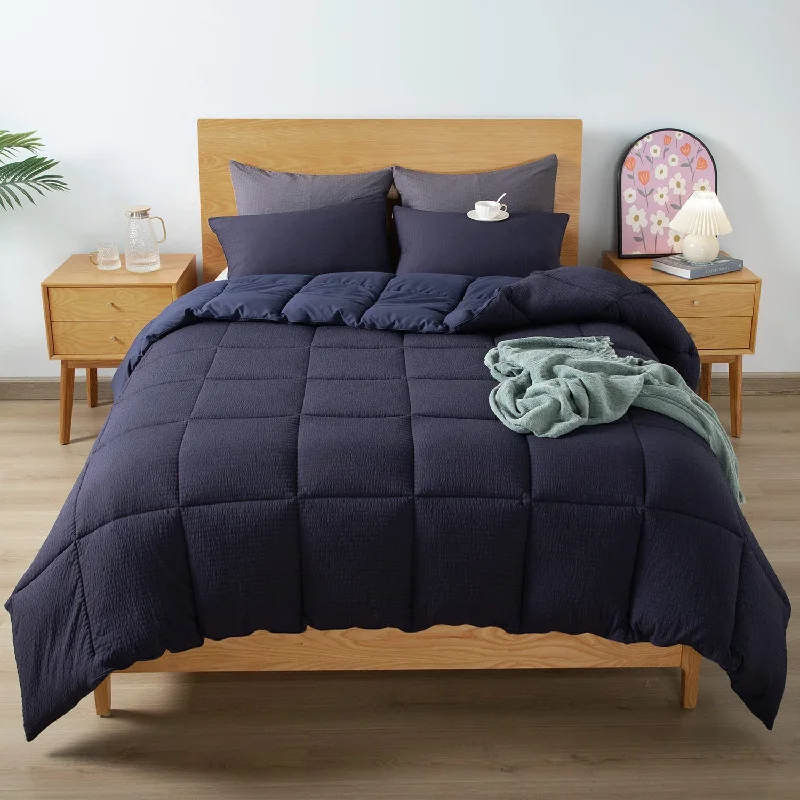 Pillow with easy-care fabric-All Season Quilted Comforter Set Twin With 1 Pillow Sham, Cozy Soft Seersucker