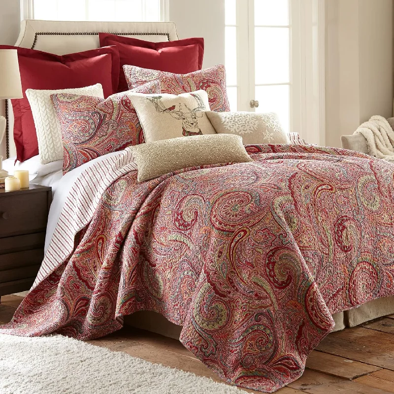 Pillow for pressure relief-Home Spruce Red Quilt Set - King Quilt + Two King Pillow Shams - Paisley Patte