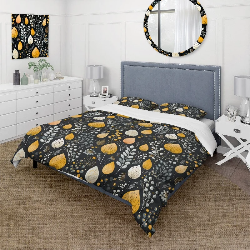 How to arrange bed cushions-Designart "Black And Yellow Moroccan Influence Floral Canvas" Yellow Cottage Bedding Set With Shams