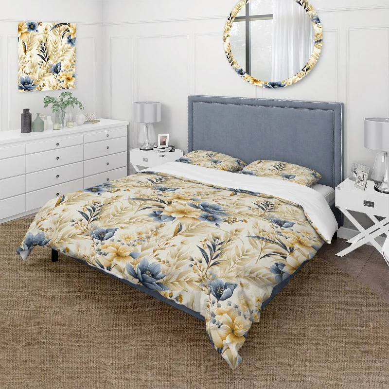 Affordable bed linens-Designart "Coastal Neutrals Flowers Pattern II" White Floral bedding set with shams