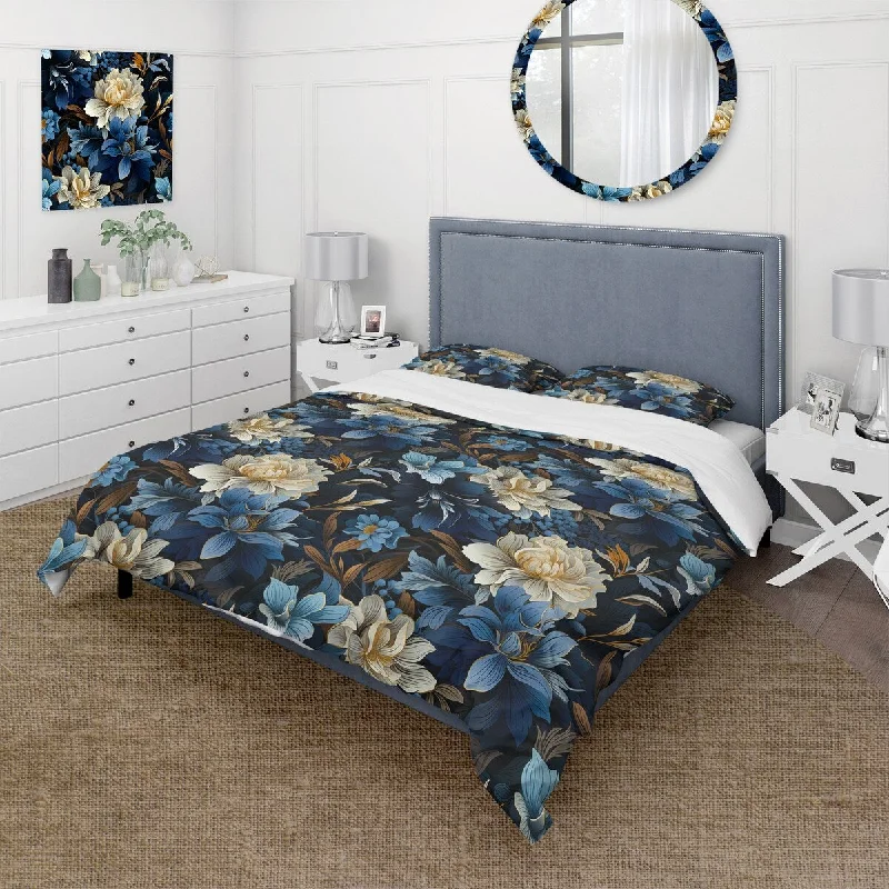 How to fix bed linens-Designart "Deep Blue And White Daisy Flower I" White Cottage Bedding Set With Shams