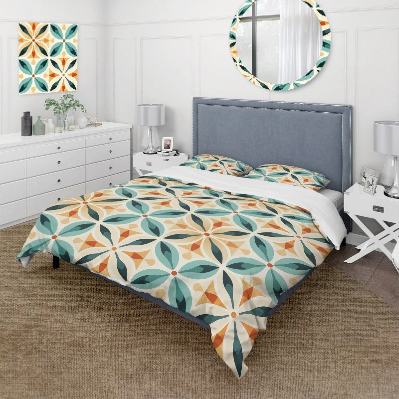 How to pick bedroom colors-Designart "Earthy Symmetry" Patchwork Bed Cover Set With 2 Shams