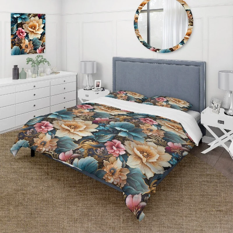 Small bedroom lighting tips-Designart "Gatsby Paisley Deco Blue And Beige Flowers I" Blue Cottage Bedding Set With Shams