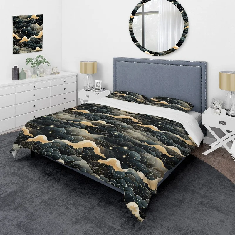 How to pick bedroom rugs-Designart "Lunar Haze Moody Patterns" Beige Modern Bedding Cover Set With 2 Shams