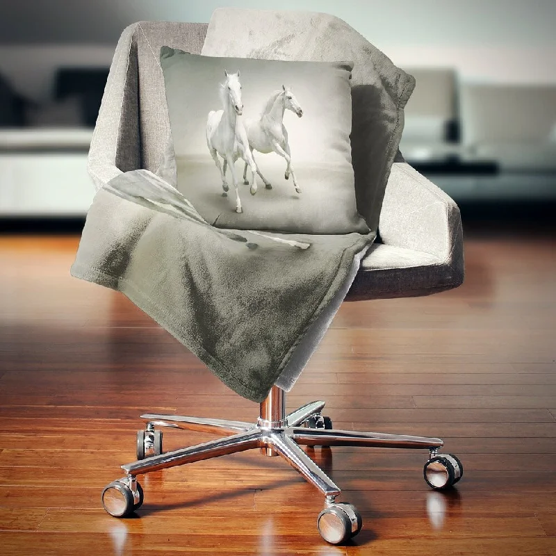 quick-dry throw blanket-Designart 'Fast Moving White Horses' Animal Throw Blanket