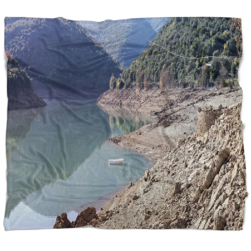 fluffy cloud-like throw blanket-Designart 'Majestic Mountain Lake Panorama' Landscape Fleece Throw Blanket